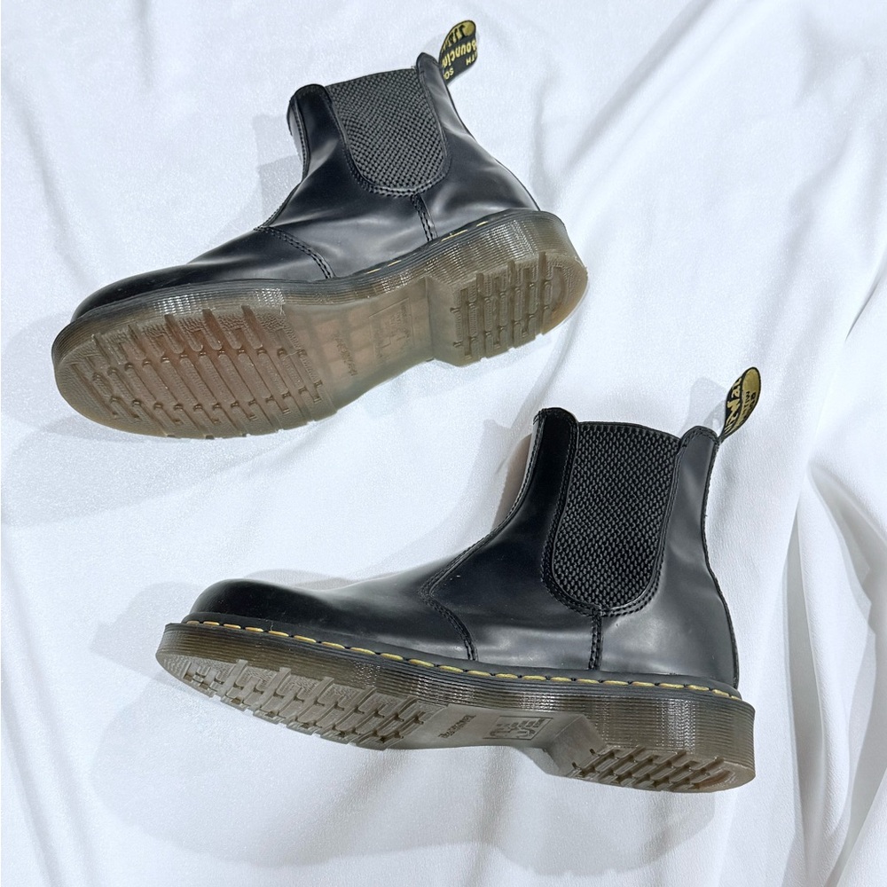 Doc Martens Black Chelsea Boots